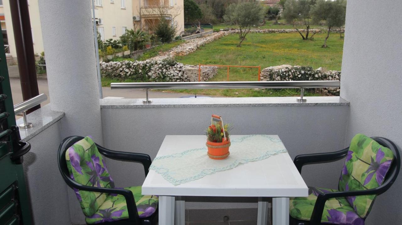 Apartments Vabec Малинска Экстерьер фото