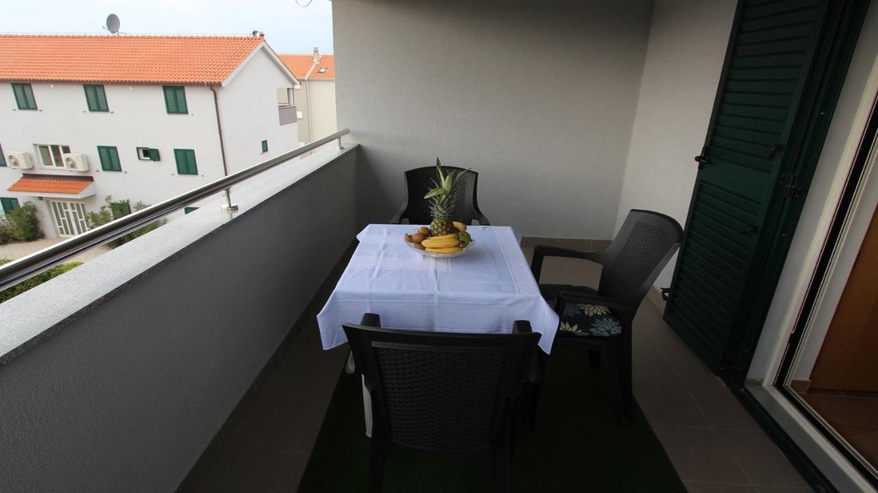 Apartments Vabec Малинска Экстерьер фото